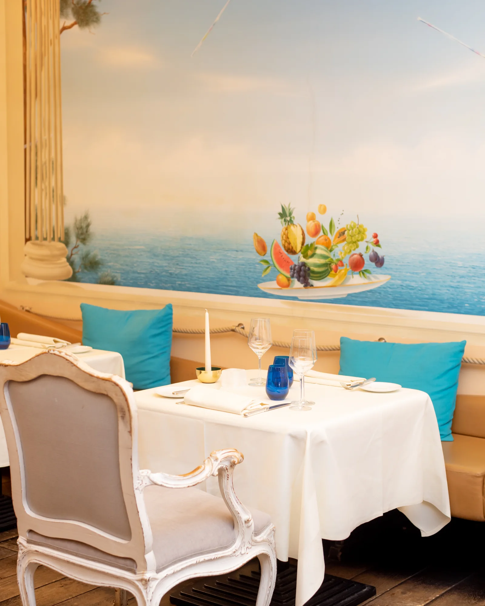 A table setting in the dining room